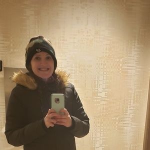 Meet your Posher, Candace